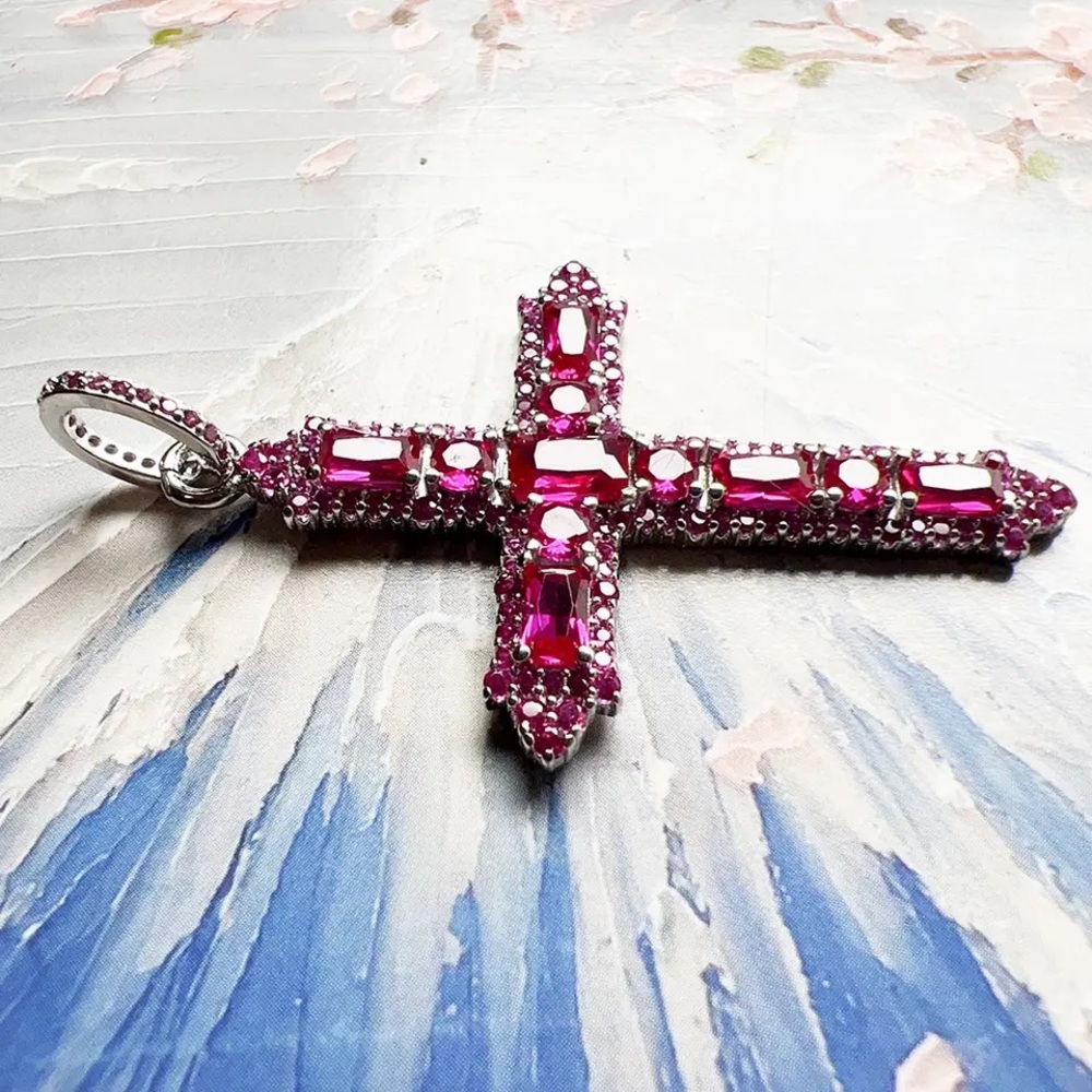 Silver Cross Flor a Necklace or a charm Pendant Round Cut Stones Dia - Picture 15 of 17